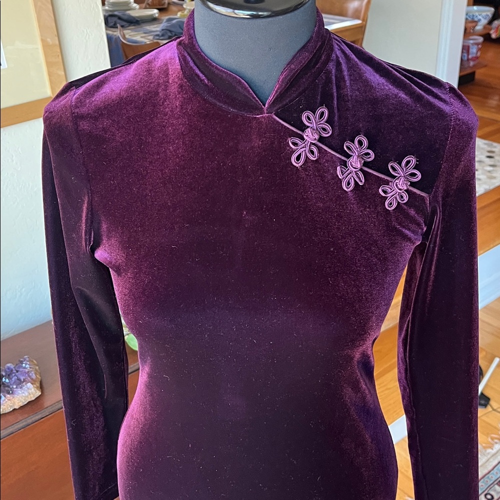 K.C. Spencer New York vintage fitted purple velour/polyester dress, 4 Petite - Picture 2 of 8